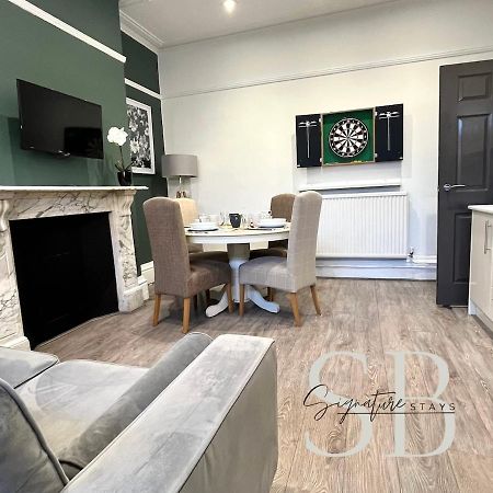 Stylish Home From Home In Derby - Great For Contractors, Groups & Families With Free Parking Exteriör bild